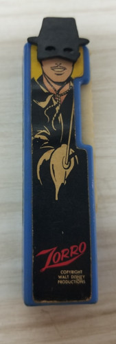 Vintage flippo flashlight
