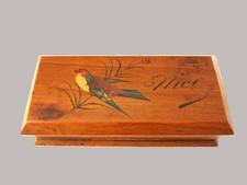 Ancienne boite à Timbres à 4