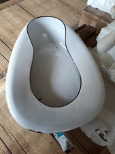 Urinoir  en métal émaillé