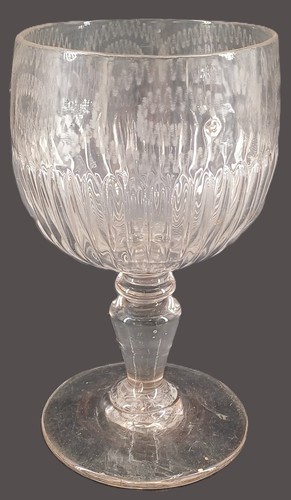 Grand verre xixème - grand, sur