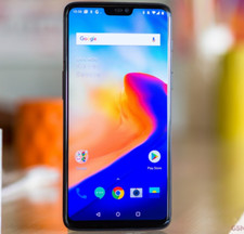 Smartphone GSM octa-core 1+ 6