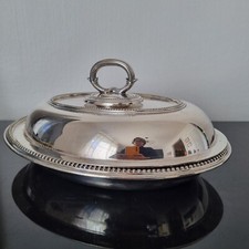 Grand Légumier en Métal Argenté Décor de Poissons Frise Perlée 1,6 Kg