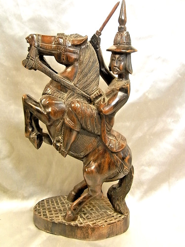 Warrior statue asian - 🇫🇷,
