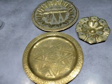 Lot plats, cendrier, laiton et