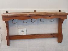 Étagère murale de cuisine