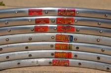 Lot de 7 jantes boyaux Mavic