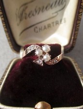 Bague 19e trèfle Chance demies Perles fines Diamants Or rose massif 18 carats