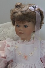 belle poupée d'artiste