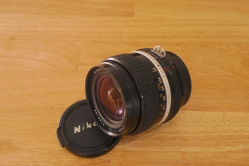 Nikon lens 28mm - 28mm, f