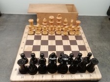 Antique wooden chess set Staunton king 8cm weighted
