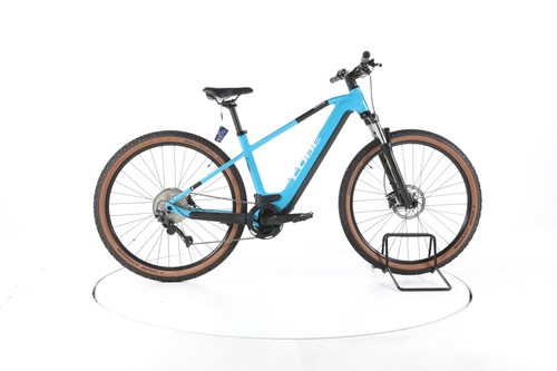 Cube reaction hybrid - hybrid, one