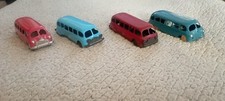 Lot de 4 bus en tôle