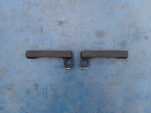 Poignees portes exterieur - 2,
