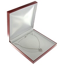 Red Faux Leather Large Chain Necklace Box Display Jewelry Gift Box Classic Style