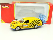 Majorette Maxi 1/36 - Mercedes E-Class Van Bike Rack