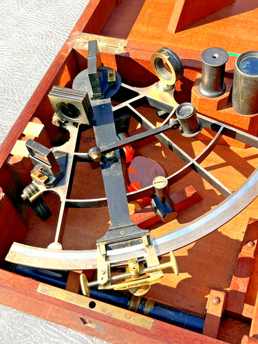 Instrument marine sextant - de,