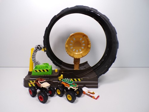 Circuit looping hot wheels - hot,