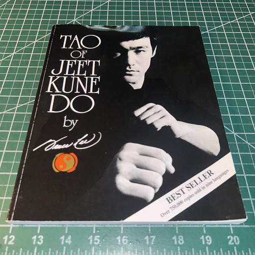 Tao jeet kune by bruce - tao,