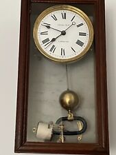 Horloge Brillié electrique