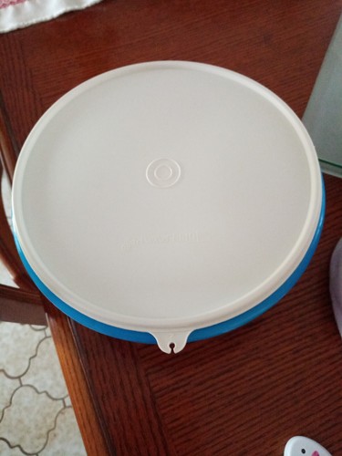 Tupperware - un,