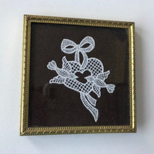 CADRE   BRODERIE  OISEAUX FINE