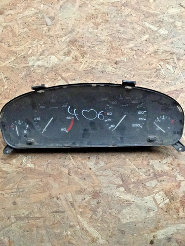 Compteur peugeot 406 - compteur,