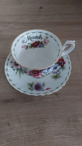 Tasse soucoupe thé - tasse, et