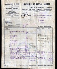 "NEVERS (58) MECHANICAL CONSTRUCTIONS / COMBINE HARVESTER "BRELOUX" in 1941