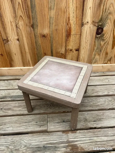 Mini table petite sellette - , et