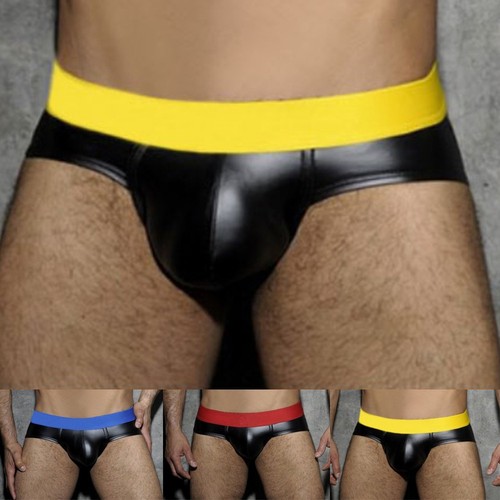 Lingerie sexy homme sous