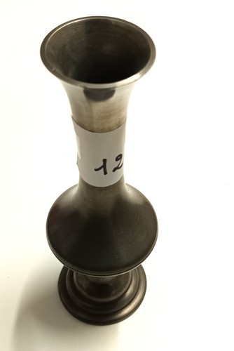 Etain vase soliflore modèle - ,