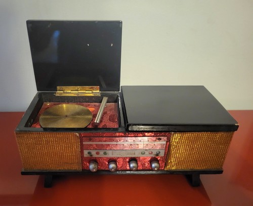 Boite musique à - boite,