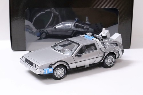 Hot wheels dmc delorean - wheels,