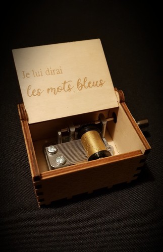 Boîte musique bois - musique,