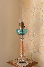 Lampe à pétrole décor