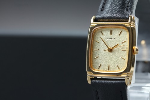 Montre femme vintage 1990 - montre,