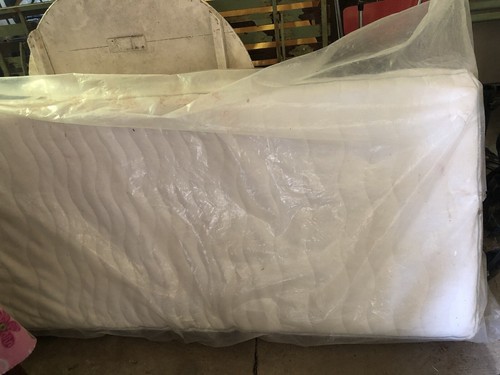 Matelas neuf 200 - matelas, 80/200