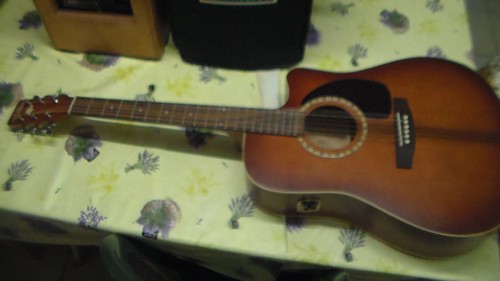 Guitare électro acoustique - guitare, électro-acoustique