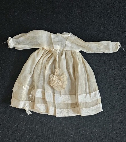 Ancienne petite robe de - petite,