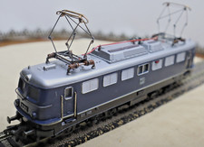 A    VENDRE   UNE  TRES  JOLIE