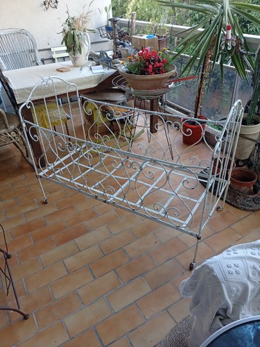 Lit ancien fer - fer, pour