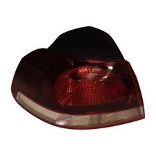 Feu arriere principal gauche