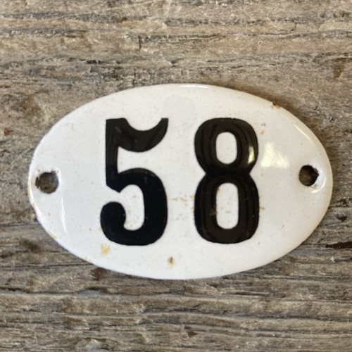 Plaque ovale émaillée - , métal