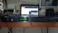 ROLAND D110 multi timbral rack
