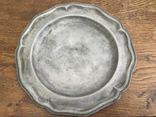 Assiette ancienne étain - assiette, en