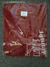 @BEAU TEE SHIRT ROUGE NEUF