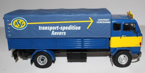 Camion volvo plateau bâché - camion,