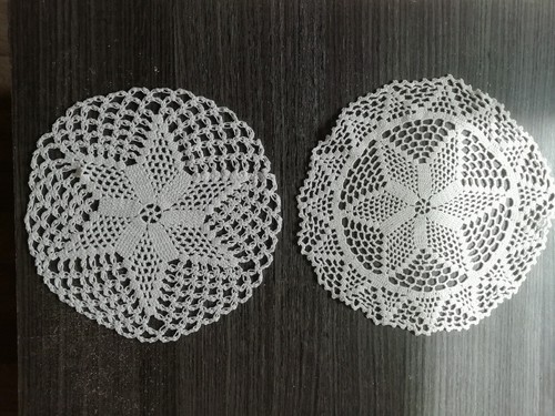 Napperons broderies ronds - napperons,
