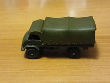 Camion Mercedes-Benz Unimog