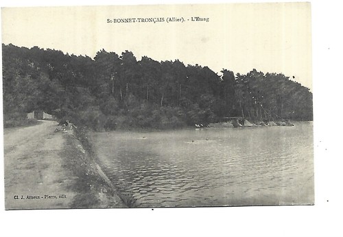 Saint bonnet troncais - 03,